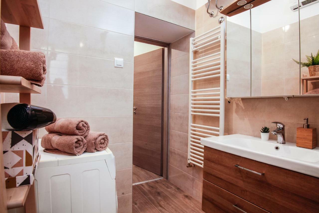 Apartment Kensi*** PUY מראה חיצוני תמונה