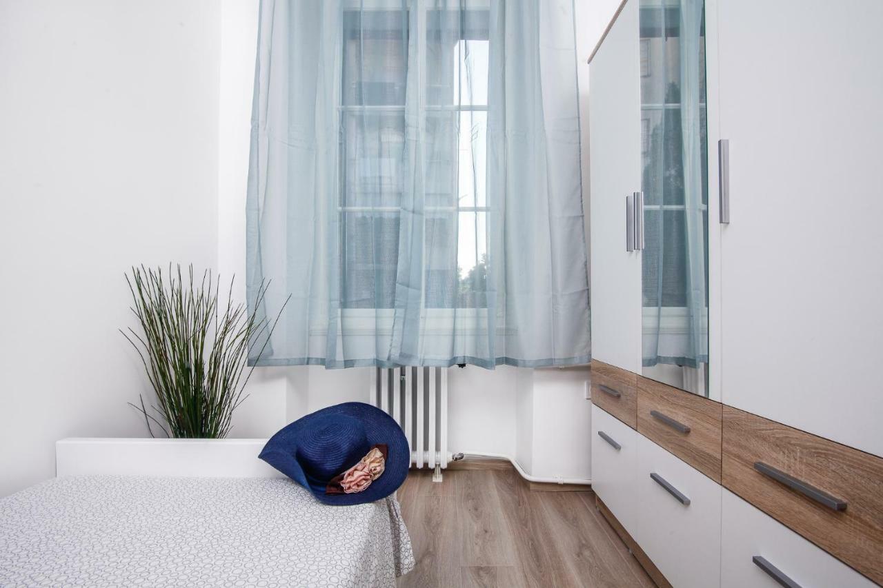 Apartment Kensi*** PUY מראה חיצוני תמונה
